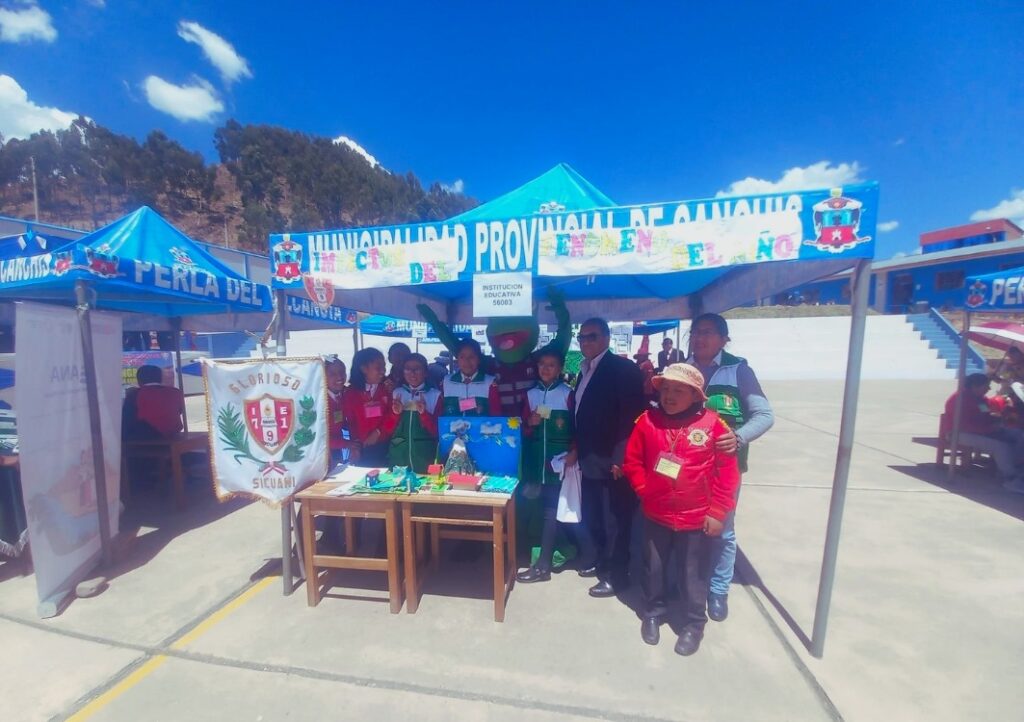 Exitosa Feria de Ciencias y Tecnología